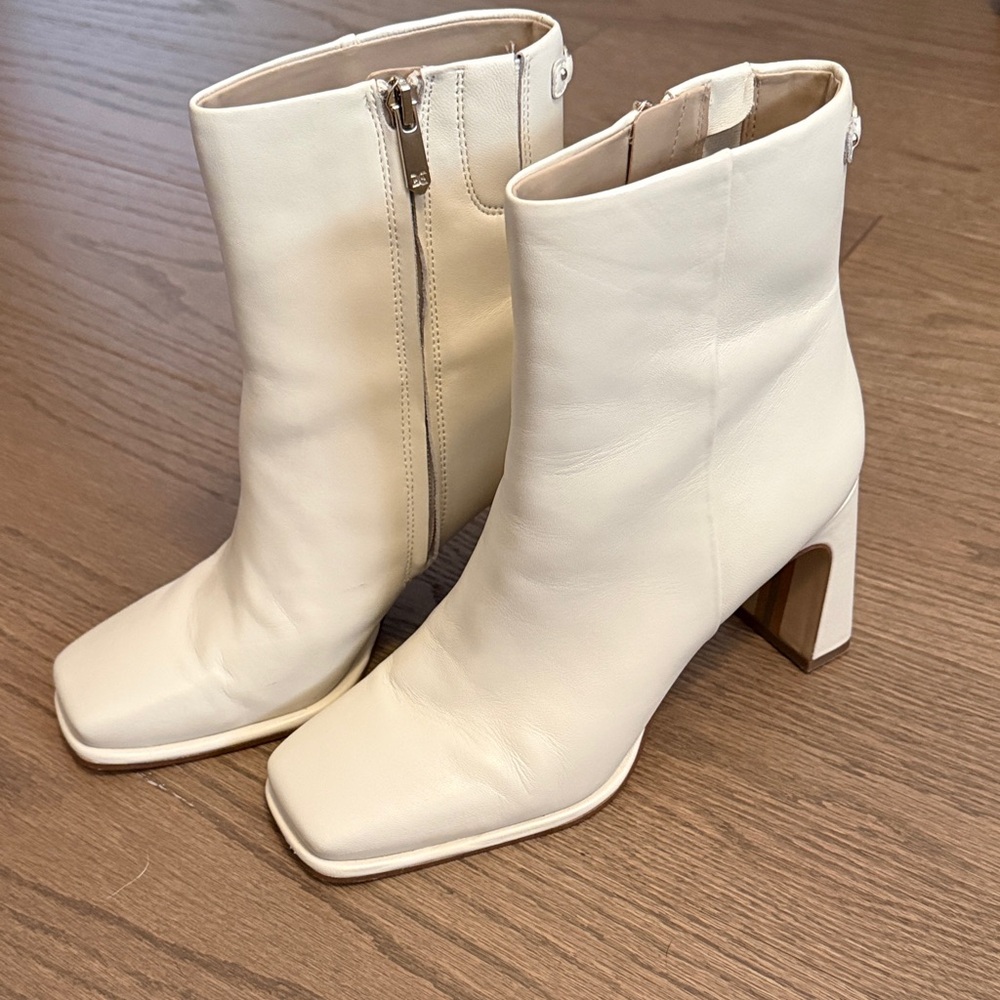 Sam Edelman Cream Heeled Boots
